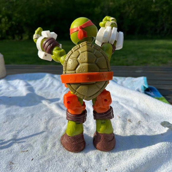 Michelangelo Teenage Mutant Ninja Turtles, Battle Shell, 10 inch - Picture 4 of 7